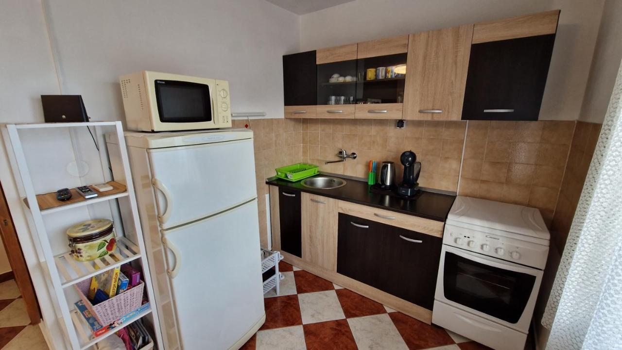 Apartments With A Parking Space Mavarstica, Ciovo - 12435 Τρογκίρ Εξωτερικό φωτογραφία