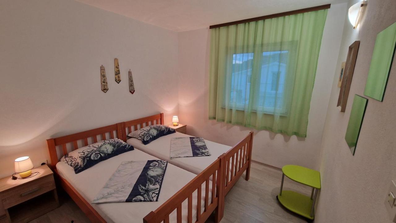 Apartments With A Parking Space Mavarstica, Ciovo - 12435 Τρογκίρ Εξωτερικό φωτογραφία